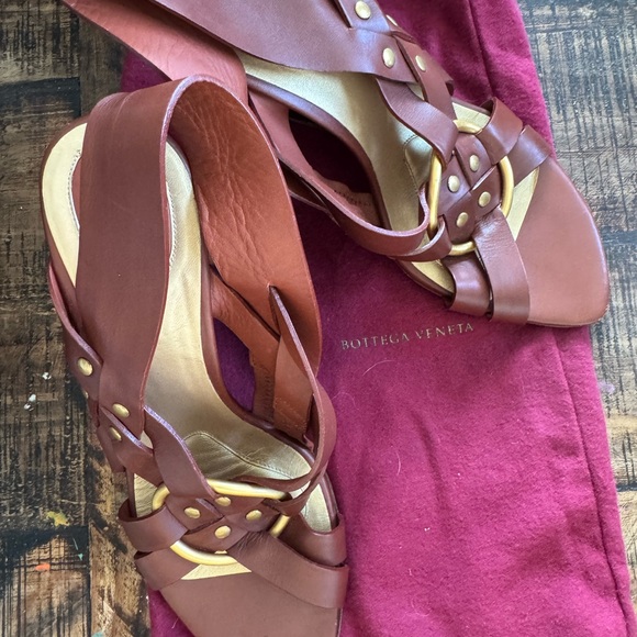 Bottega Veneta Tan Leather Sandals